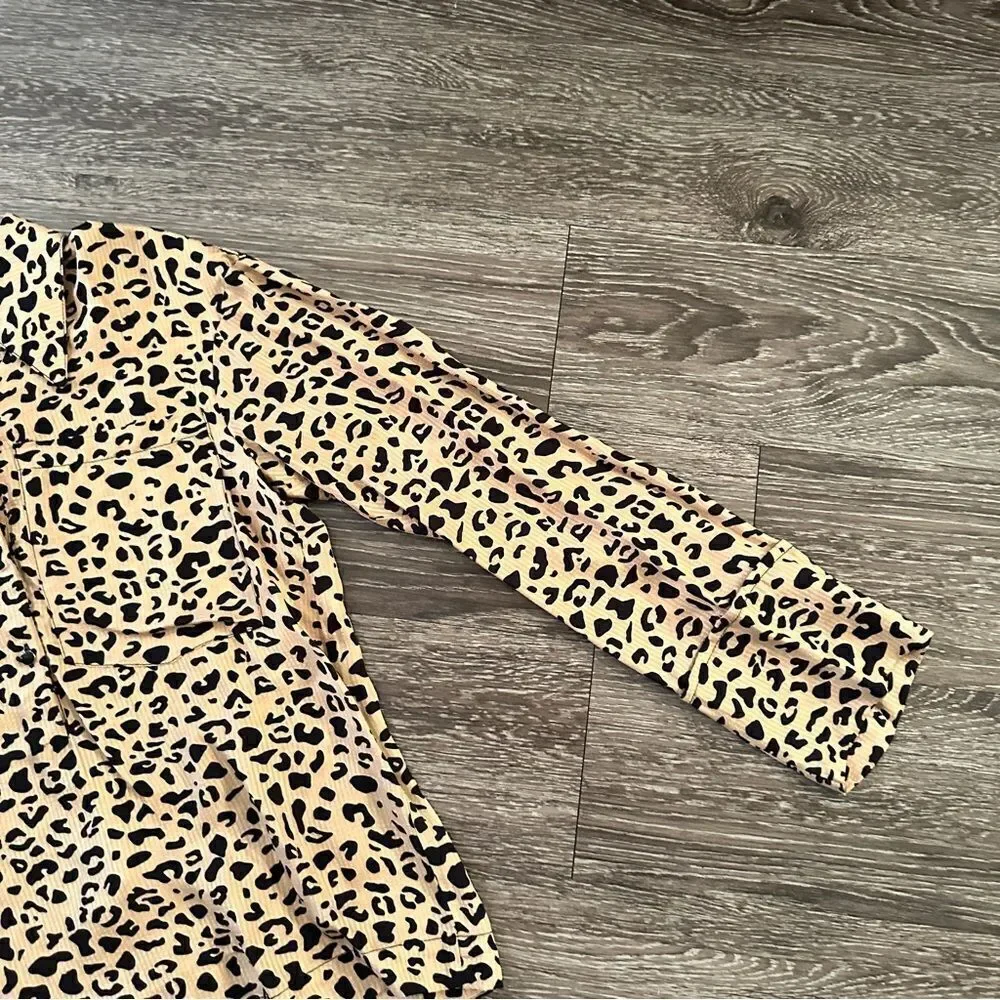 Baum und Pferdgarten Beige Black Leopard Moxie Blouse